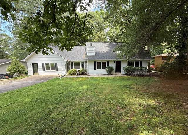 Property at 3013 Barcelona Way, Conyers, GA 30012, 3 beds, 2 baths