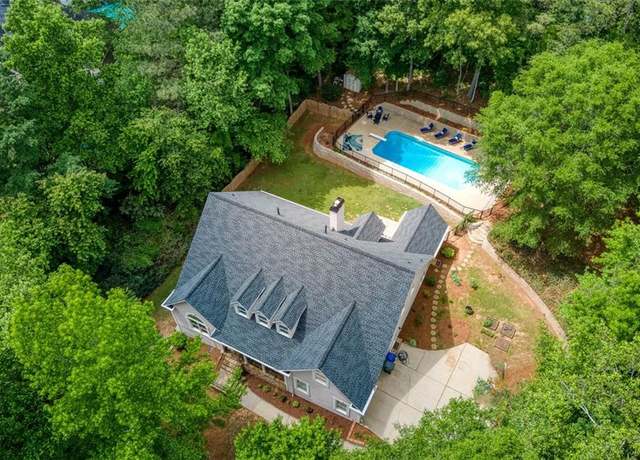 Property at 436 Westlake Dr NW, Marietta, GA 30064, 5 beds, 4.5 baths