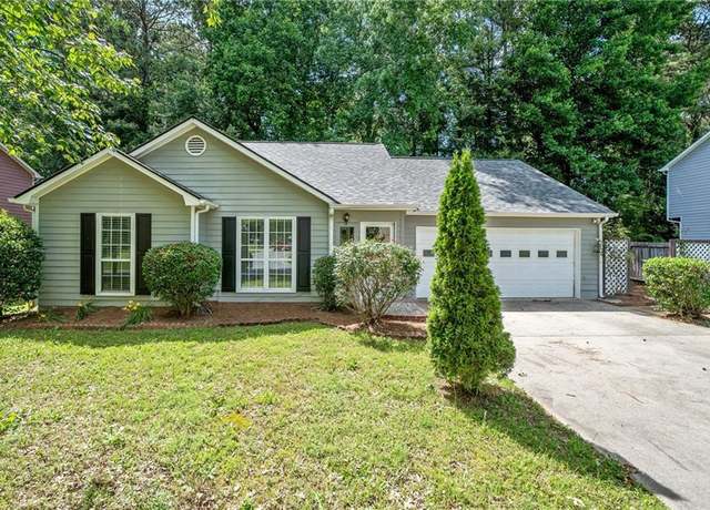 Property at 4941 Lighthouse Pointe, Acworth, GA 30101, 3 beds, 2 baths