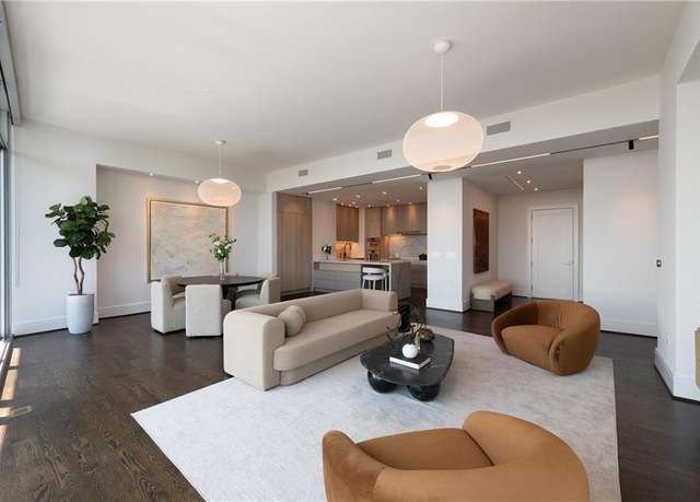 Property at 1065 Peachtree St NE #3504, Atlanta, GA 30309, 3 beds, 3.5 baths