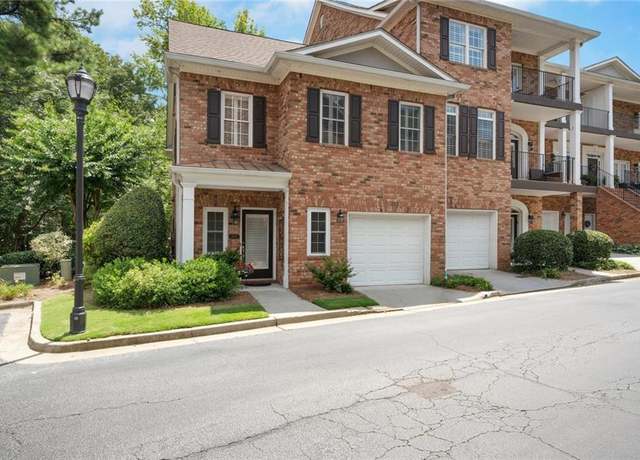 Property at 2570 Oglethorpe Cir NE #3, Atlanta, GA 30319, 4 beds, 2.5 baths