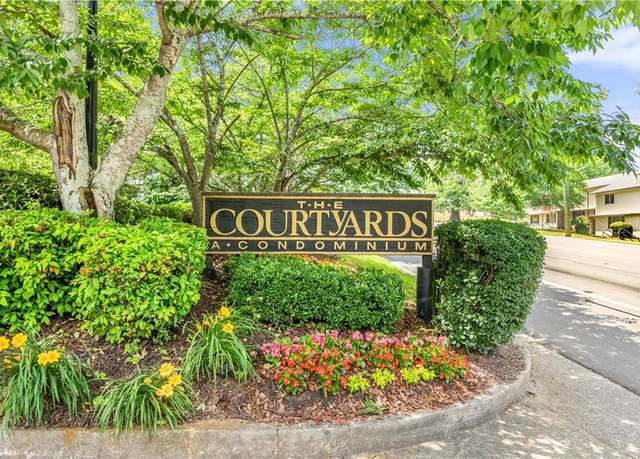Property at 472 Sherman Way, Decatur, GA 30033, 2 beds, 2 baths