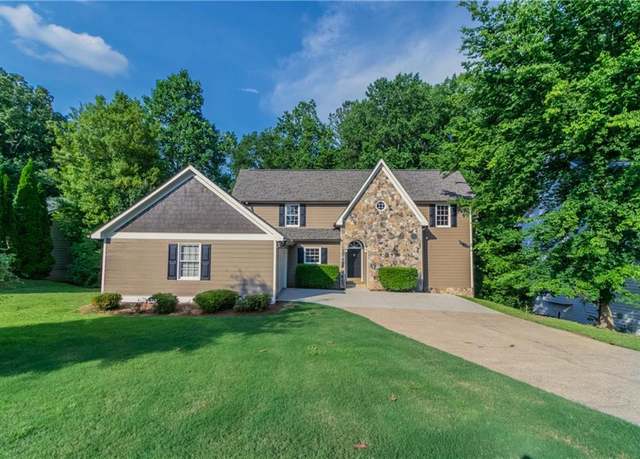 Property at 4252 Keheley Lake Dr, Marietta, GA 30066, 3 beds, 2.5 baths