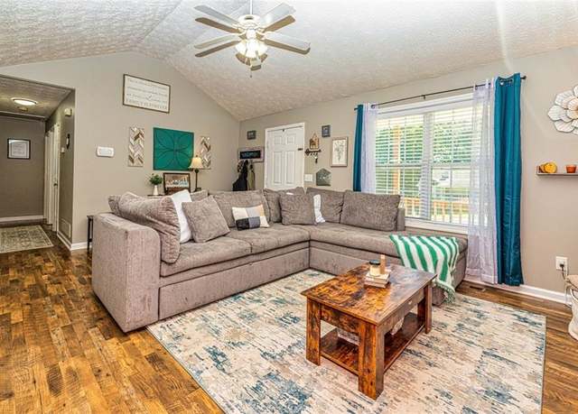 Property at 266 Pine Needle Trl, Villa Rica, GA 30180, 3 beds, 2 baths