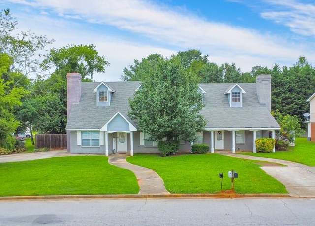 Property at 2124 Hickory Bnd SE, Conyers, GA 30013, 6 beds, 6 baths