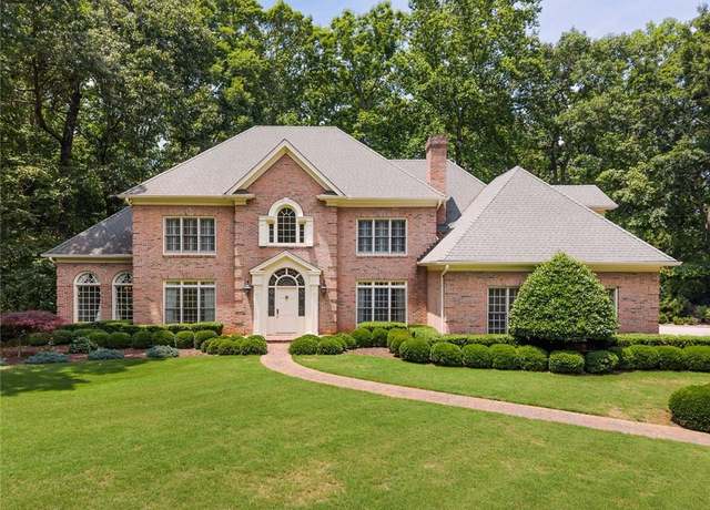 Property at 320 Yellowroot Ln, Sandy Springs, GA 30350, 4 beds, 5.5 baths