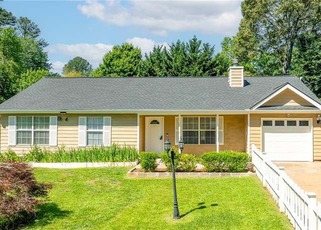 Property at 1081 Singleton Valley Cir, Norcross, GA 30093, 3 beds, 2 baths