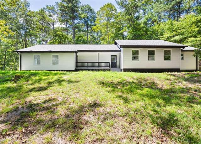 Property at 3902 Mulberry Rock Rd, Dallas, GA 30157, 3 beds, 2 baths