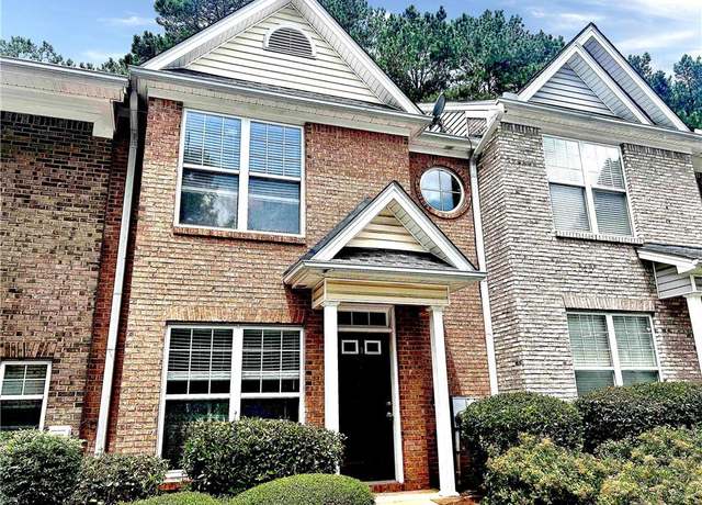 Property at 2025 Austin Park Cir, Decatur, GA 30032, 2 beds, 2.5 baths