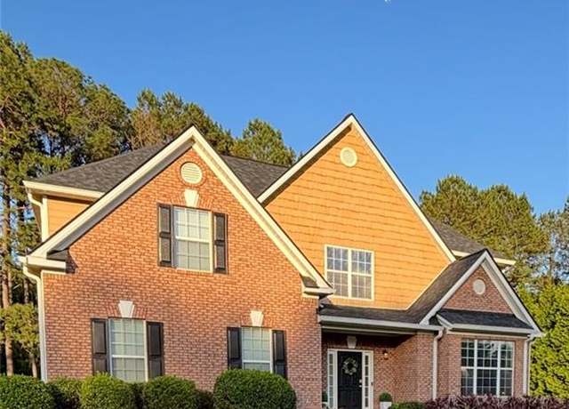Property at 3 Tiffany Trce, Palmetto, GA 30268, 6 beds, 3 baths