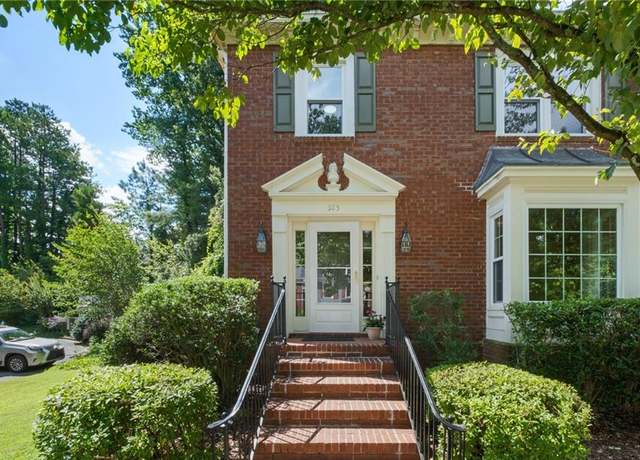 Property at 325 Brantley Rd, Atlanta, GA 30350, 3 beds, 2.5 baths