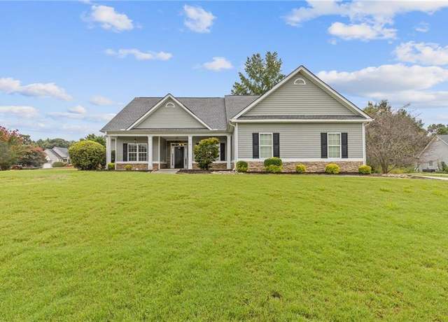 Property at 1162 Mason Lee Pl, Loganville, GA 30052, 4 beds, 2 baths