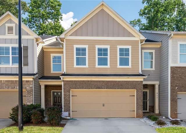Property at 813 Whittington Pkwy SW, Marietta, GA 30060, 3 beds, 2.5 baths