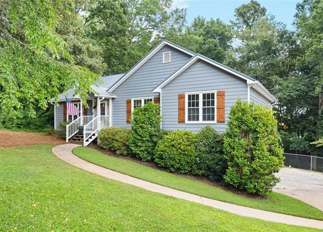 Property at 120 Remington Dr SW, Cartersville, GA 30120, 3 beds, 2 baths