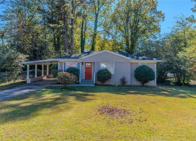 Property at 3289 Beech Dr, Decatur, GA 30032, 3 beds, 1.5 baths