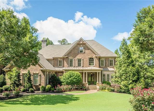 Property at 15856 Meadow King Ct, Alpharetta, GA 30004, 6 beds, 6.5 baths