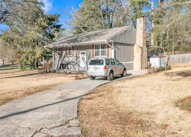 Property at 6460 Boca Grande Blvd, Forest Park, GA 30297, 4 beds, 2 baths