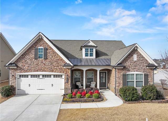 Property at 4397 Clubside Dr, Gainesville, GA 30504, 3 beds, 2.5 baths