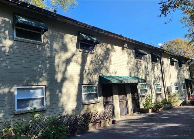 Property at 550 Joseph E Lowery Blvd NW, Atlanta, GA 30314, 2 beds, 1 bath