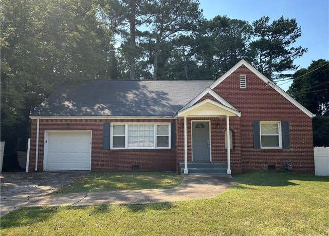 Property at 1904 Sandtown Rd SW, Atlanta, GA 30311, 5 beds, 2 baths