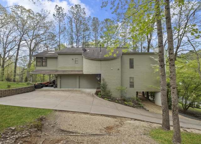 Property at 1670 Nordic Trce, Marietta, GA 30068, 4 beds, 3.5 baths