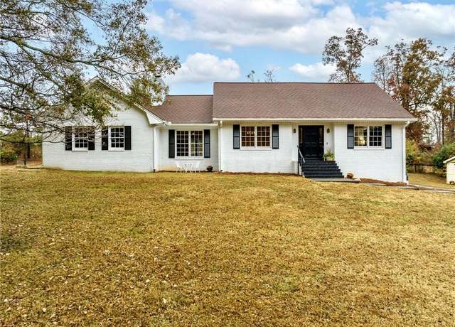 Property at 1828 Kellogg Creek Rd, Acworth, GA 30102, 4 beds, 3.5 baths