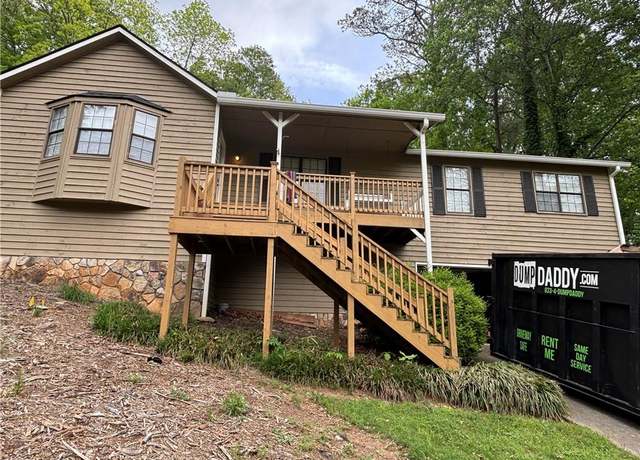 Property at 448 Springfield Dr, Woodstock, GA 30188, 3 beds, 2 baths