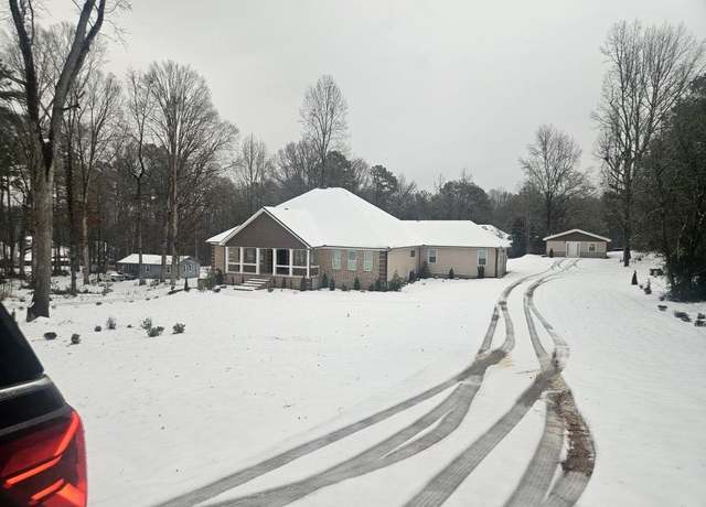 Property at 332 Mount Zion Rd, Oxford, GA 30054, 6 beds, 4.5 baths