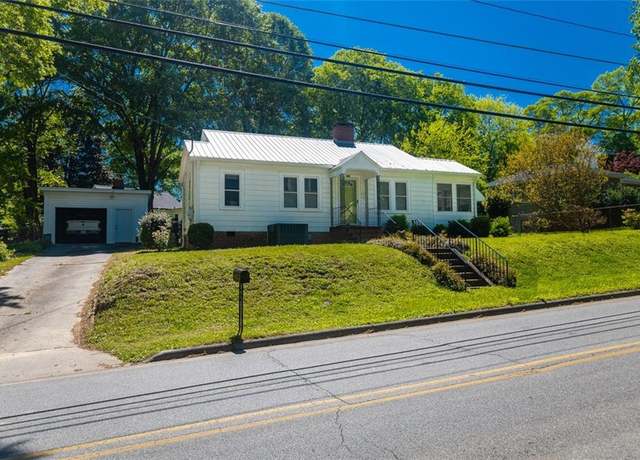 Property at 166 Etowah Dr, Cartersville, GA 30120, 2 beds, 1 bath