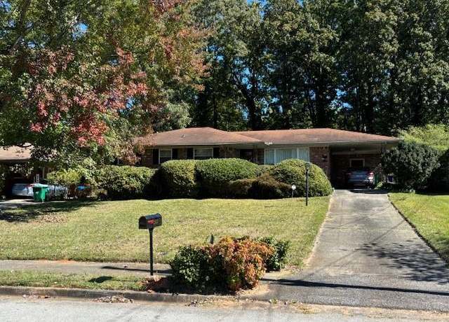 Property at 2415 Shamrock Dr, Decatur, GA 30032, 3 beds, 2 baths