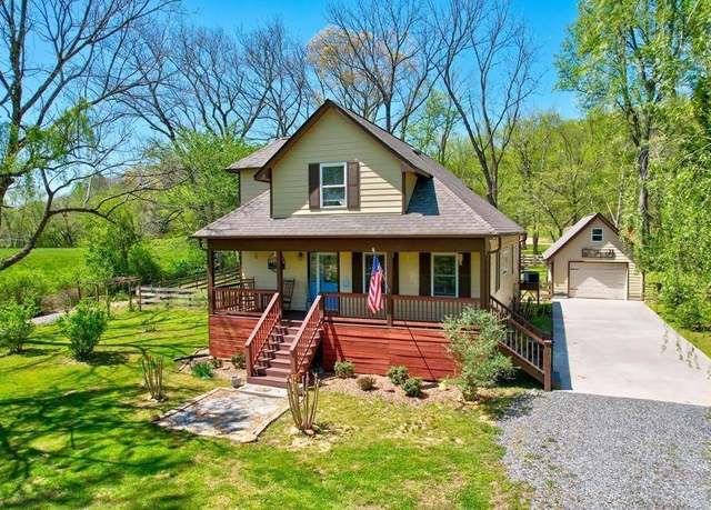 Property at 452 Cartecay River Run, Ellijay, GA 30536, 4 beds, 2 baths