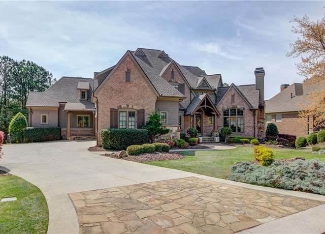 Property at 5394 Brendlynn Dr, Suwanee, GA 30024, 6 beds, 6.5 baths