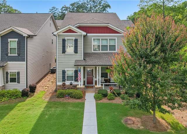 Property at 4571 Academy St, Acworth, GA 30101, 3 beds, 2.5 baths