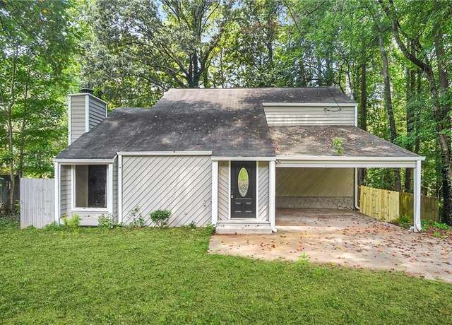 Property at 215 Carmichael Rd, Woodstock, GA 30189, 4 beds, 2.5 baths