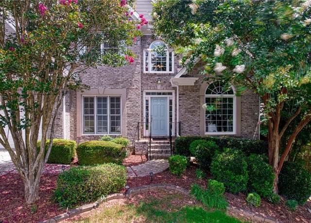 Property at 620 Catamount Way SW, Lilburn, GA 30047, 5 beds, 4 baths