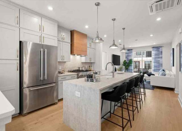 Property at 201 New St Unit 2207-1, Decatur, GA 30030, 2 beds, 2.5 baths
