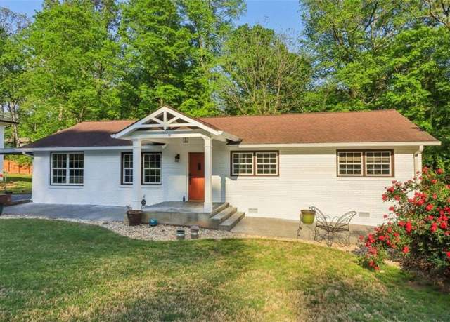 Property at 2071 Meadowbrook Ln, Marietta, GA 30067, 3 beds, 2 baths