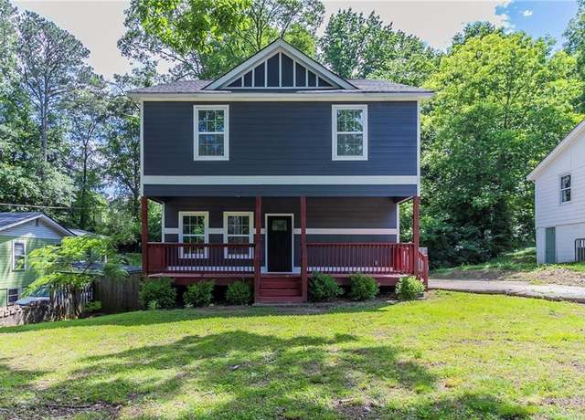 Property at 233 Clayton St, Fairburn, GA 30213, 4 beds, 2 baths