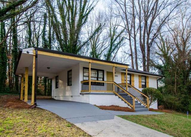 Property at 2895 Akron St, Atlanta, GA 30344, 3 beds, 1 bath