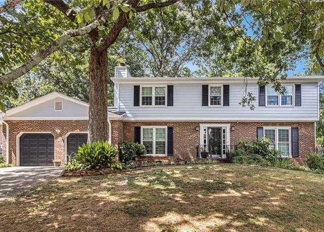 Property at 4438 Woodland Forest Dr, Stone Mountain, GA 30083, 4 beds, 2.5 baths
