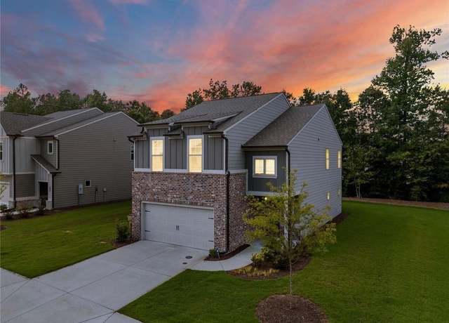 Property at 2945 Vinca Dr, Buford, GA 30519, 4 beds, 2.5 baths