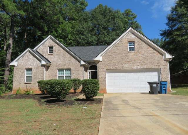 Property at 3475 Washington Rd, Atlanta, GA 30344, 3 beds, 2 baths