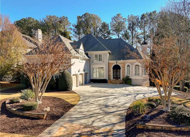 Property at 7860 Wentworth Dr, Duluth, GA 30097, 5 beds, 5.5 baths