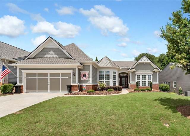 Property at 6926 Cherry Blossom Ln, Hoschton, GA 30548, 3 beds, 2.5 baths