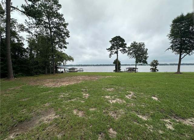 Property at 631 Flintside Dr, Cobb, GA 31735