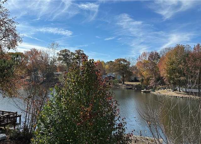 Property at 2820 Skye Ter, Duluth, GA 30096, 3 beds, 3 baths