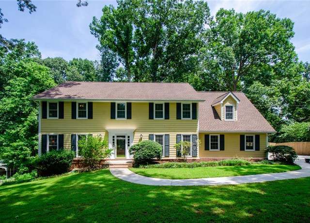 Property at 4503 Rivercliff Dr SW, Lilburn, GA 30047, 5 beds, 3.5 baths