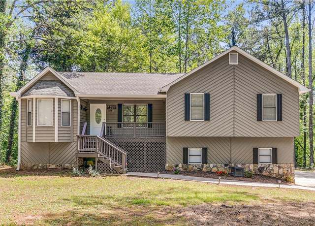 Property at 204 Holly Creek Way, Woodstock, GA 30188, 5 beds, 3 baths