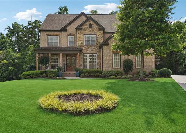 Property at 1720 Flinthaven Ct, Lawrenceville, GA 30043, 6 beds, 5 baths