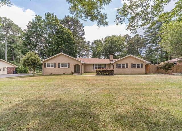 Property at 2153 Timber Ln, Snellville, GA 30078, 3 beds, 2 baths